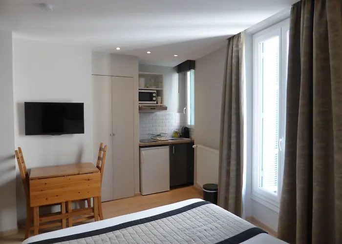 Ammi Massena - Ex Ajoupa Szálloda 2*