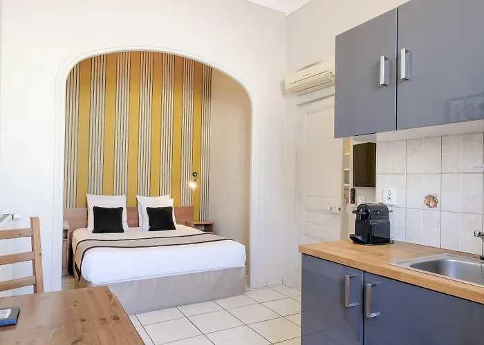 ホテル Ammi Massena - Ex Ajoupa ニース