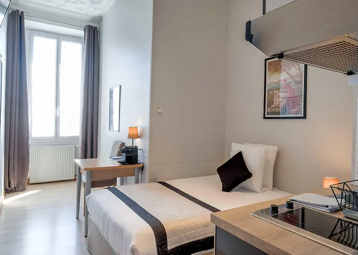 Szálloda Ammi Massena - Ex Ajoupa Nizza